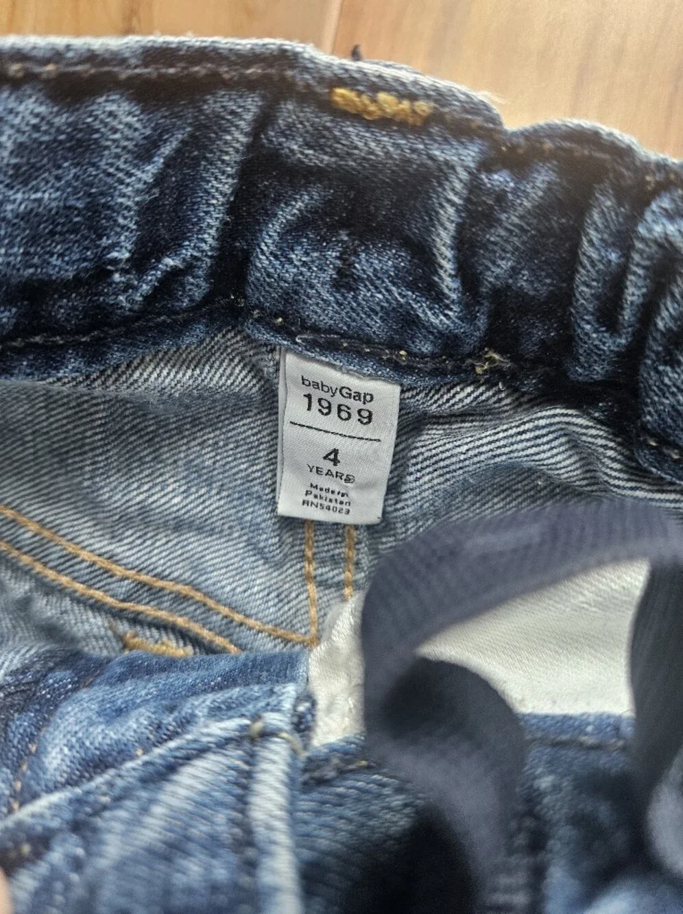 GAP Baby 1969 Dark Blue Elastic Waist Denim Shorts 4t
